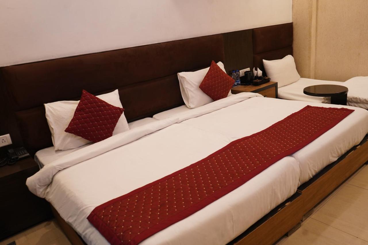 Hotel O Delhi, Near Karol Bagh Main Market And Metro Station Νέο Δελχί Εξωτερικό φωτογραφία