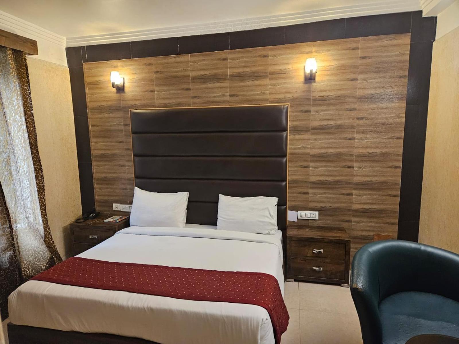 Hotel O Delhi, Near Karol Bagh Main Market And Metro Station Νέο Δελχί Εξωτερικό φωτογραφία